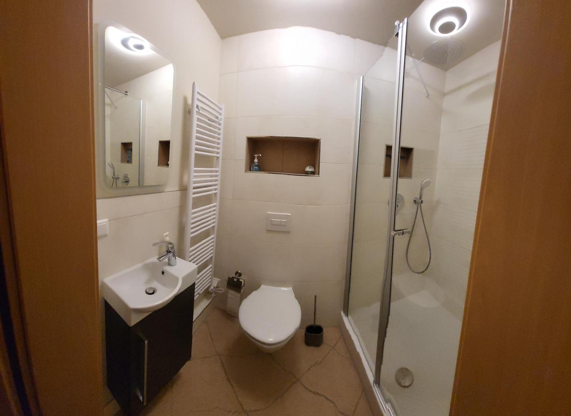 City Appartement Mit Garten, Zentral Und Trotzdem Ruhig كوتبوس المظهر الخارجي الصورة